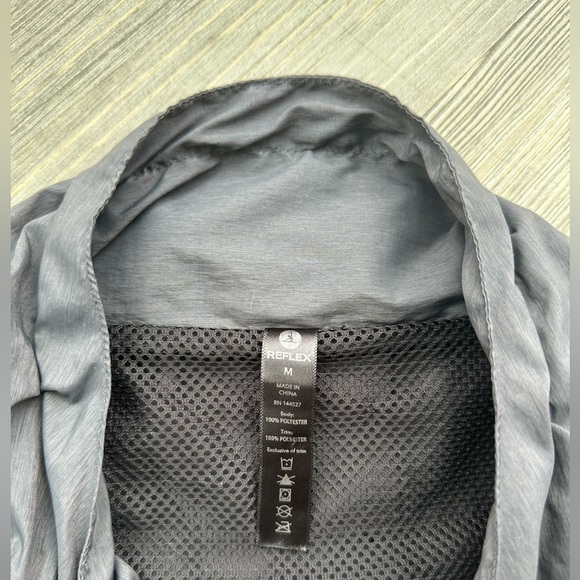 90 Degrees by Reflex Black and Gray Women’s Windbreaker Jacket  (medium) - Picture 3 of 12